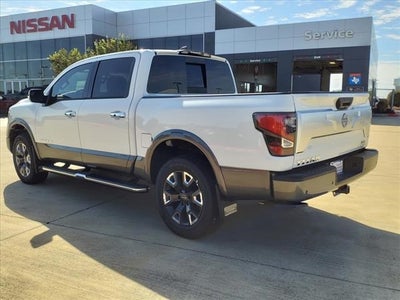 2024 Nissan Titan Platinum Reserve
