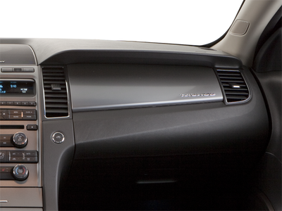 2011 Ford Taurus SE