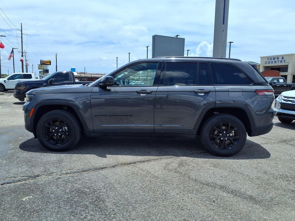 2024 Jeep Grand Cherokee Altitude