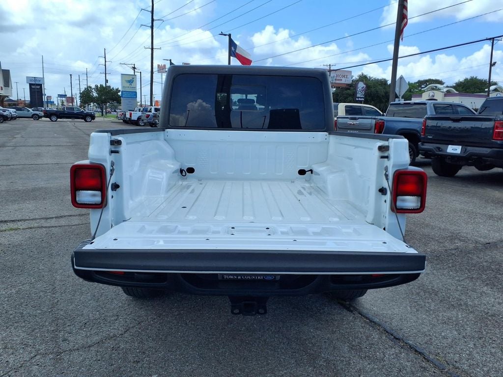 2023 Jeep Gladiator Sport