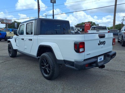 2023 Jeep Gladiator Sport