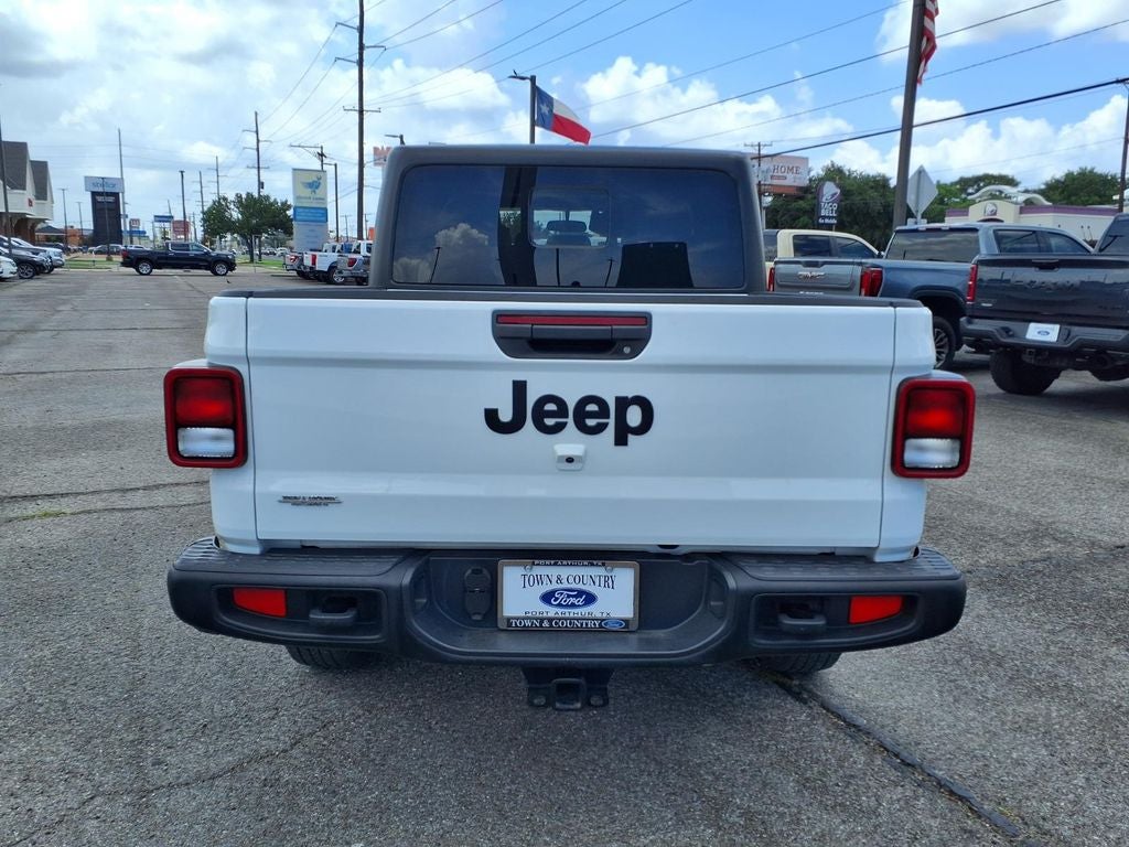 2023 Jeep Gladiator Sport