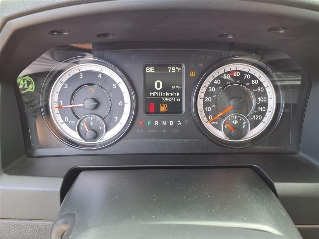 2022 RAM 1500 Classic SLT