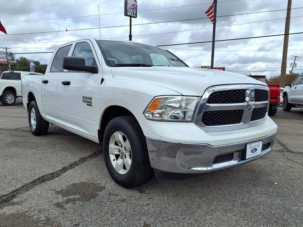 2022 RAM 1500 Classic SLT