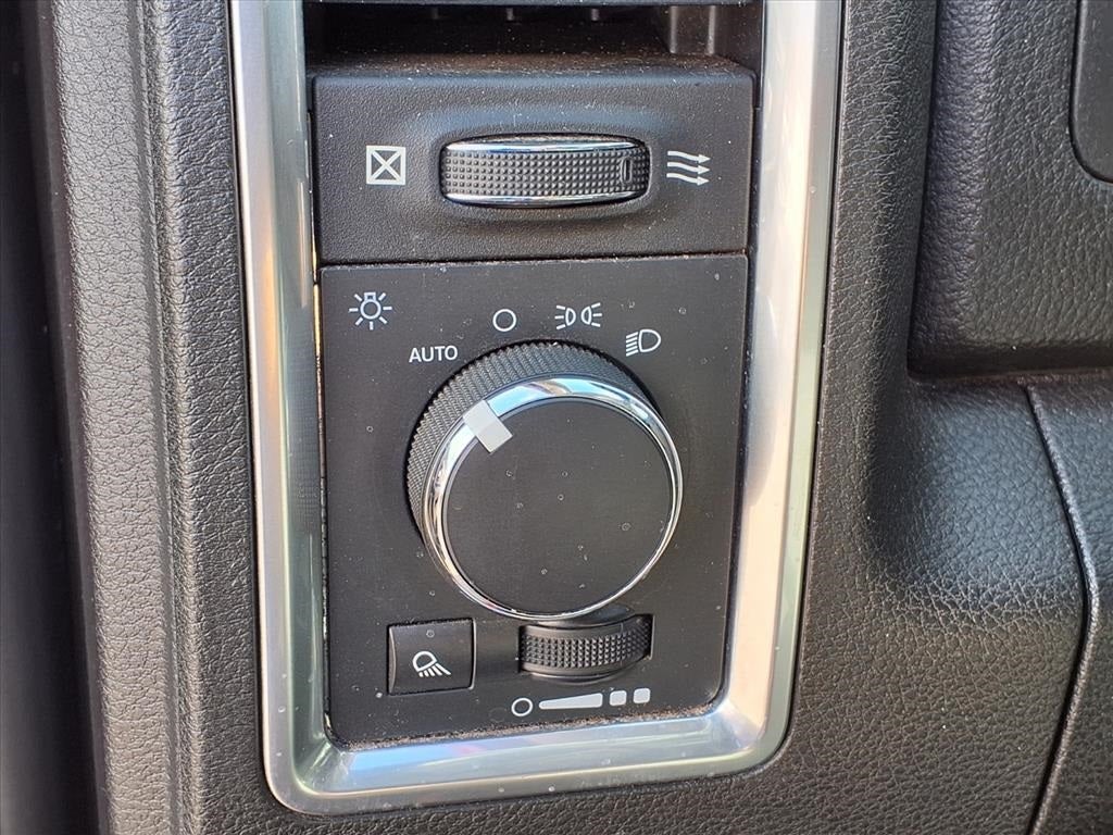 2022 RAM 1500 Classic SLT