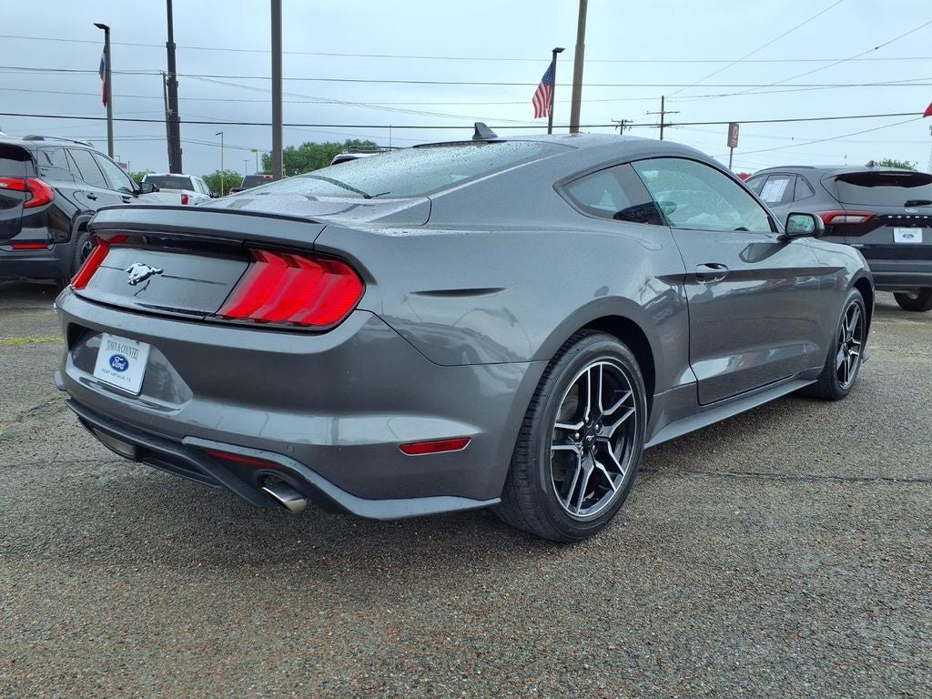 2022 Ford Mustang EcoBoost Premium