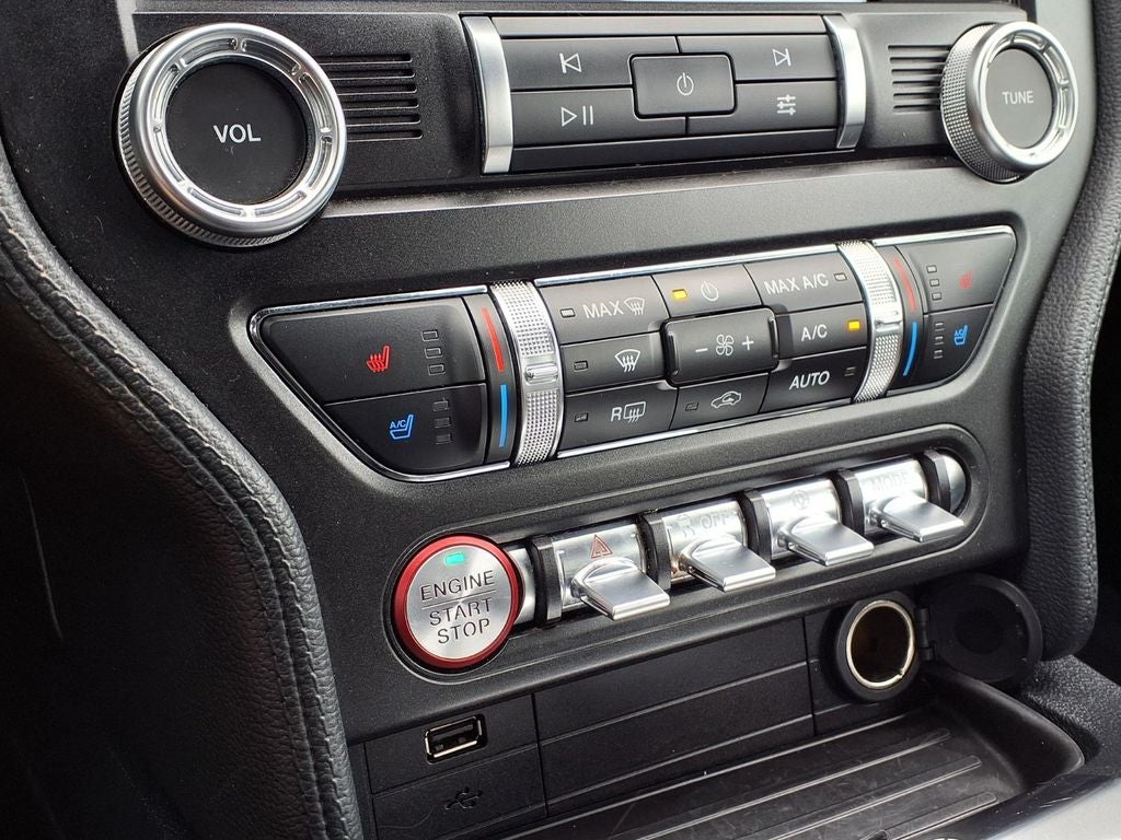 2022 Ford Mustang EcoBoost Premium