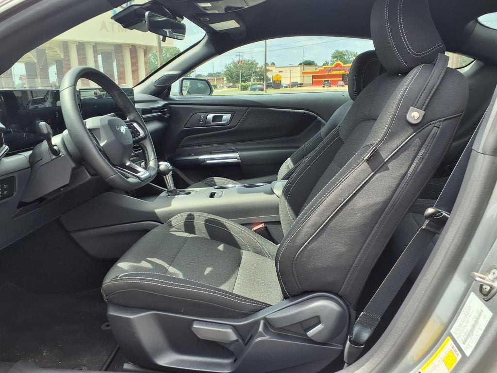 2025 Ford Mustang EcoBoost