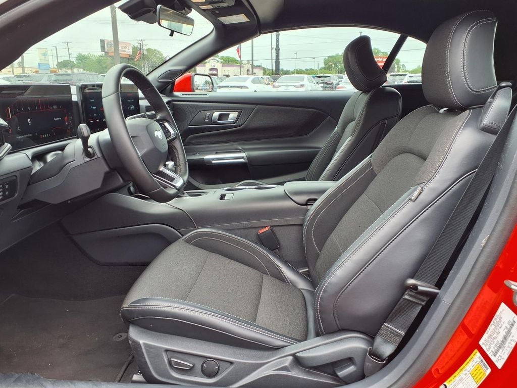 2024 Ford Mustang EcoBoost