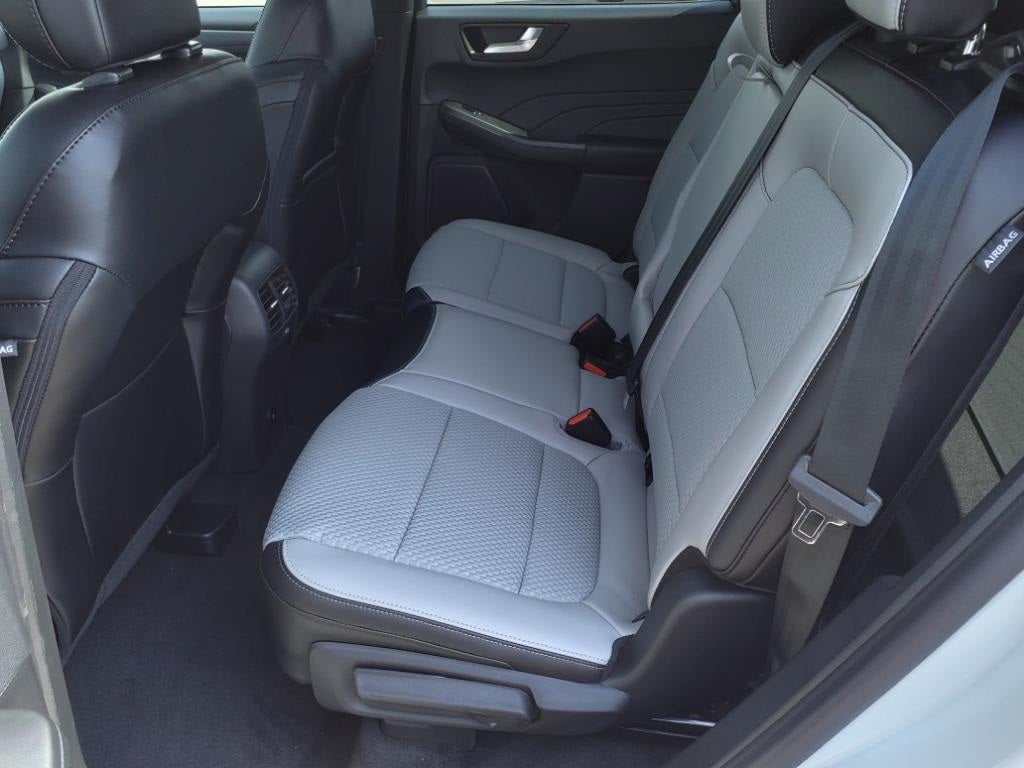 2023 Ford Escape Plug-In Hybrid Base