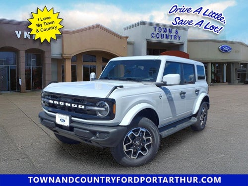 2026 Ford Bronco Outer Banks