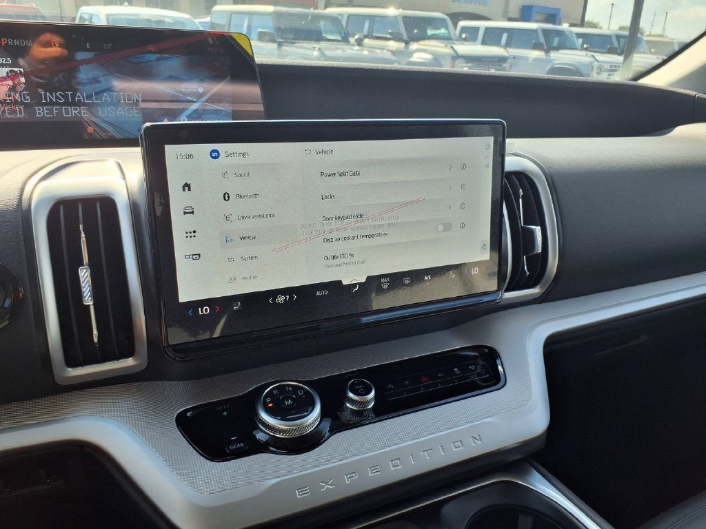 2027 Ford Expedition Max Active