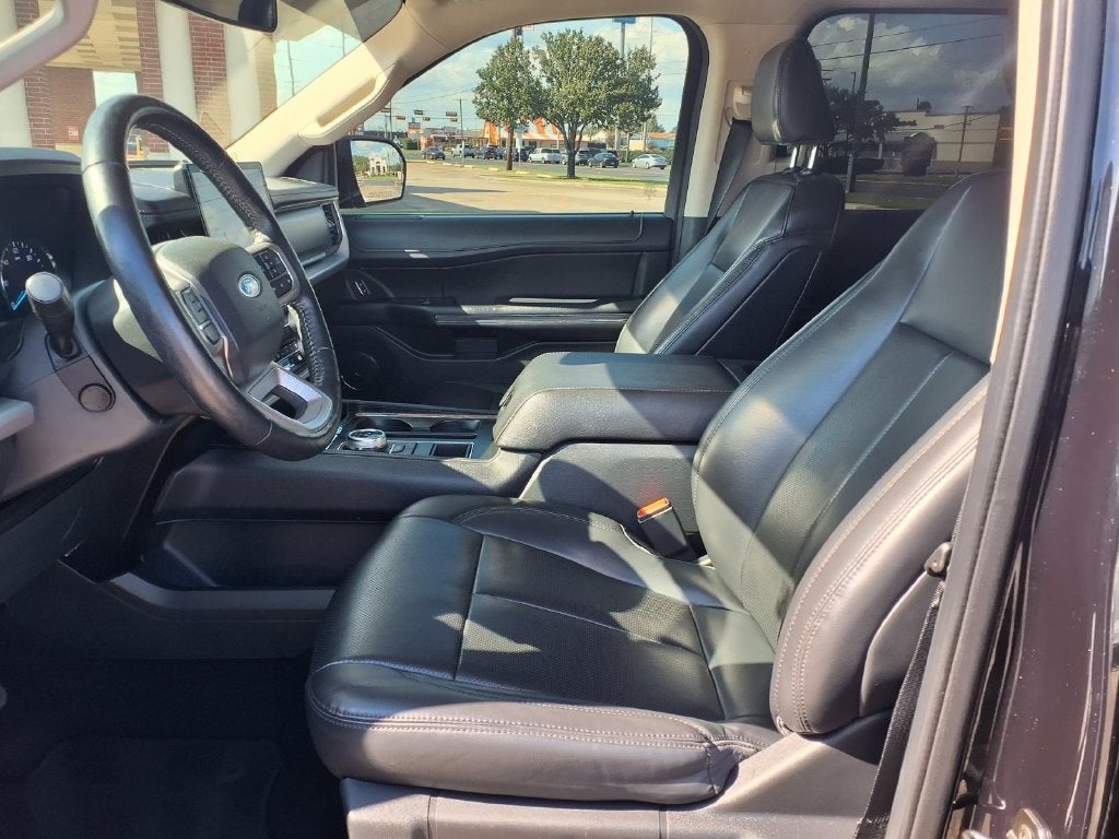 2023 Ford Expedition Max XLT