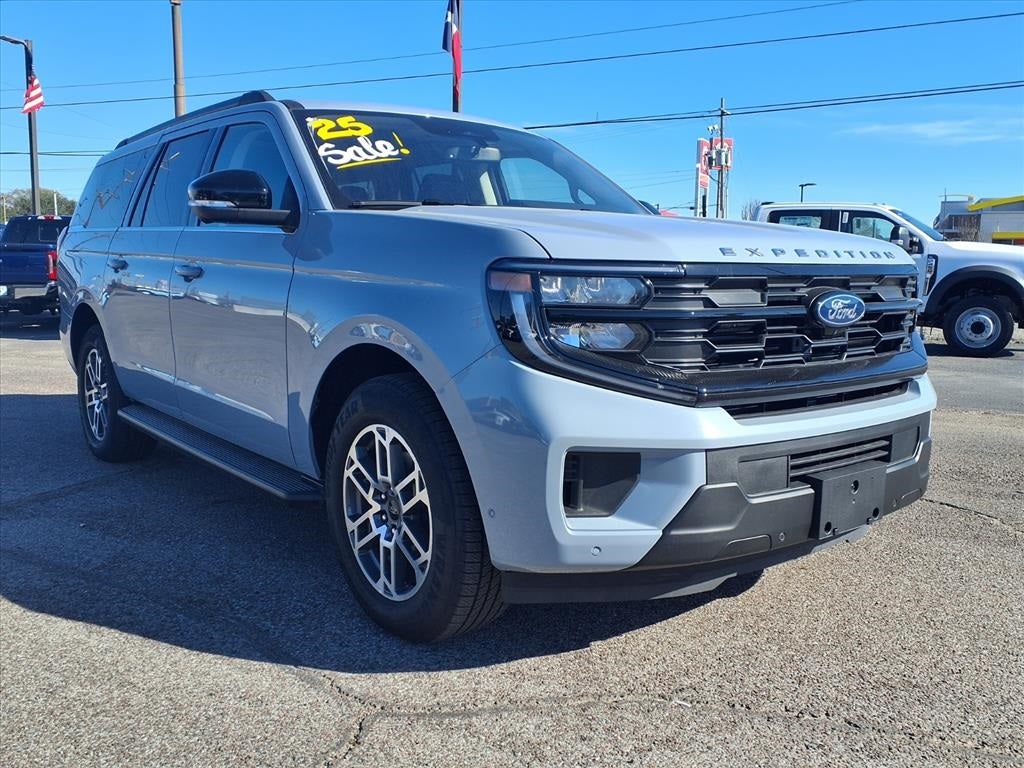 2025 Ford Expedition Max Active