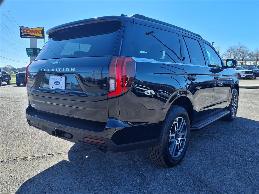 2026 Ford Expedition Active