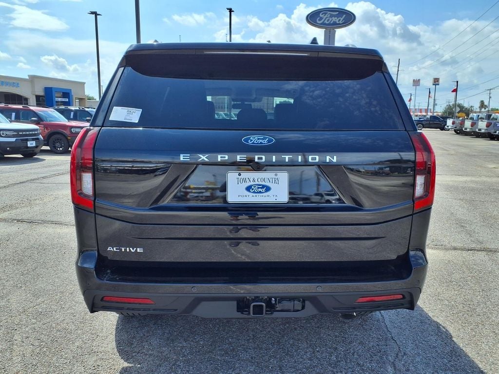 2026 Ford Expedition Active