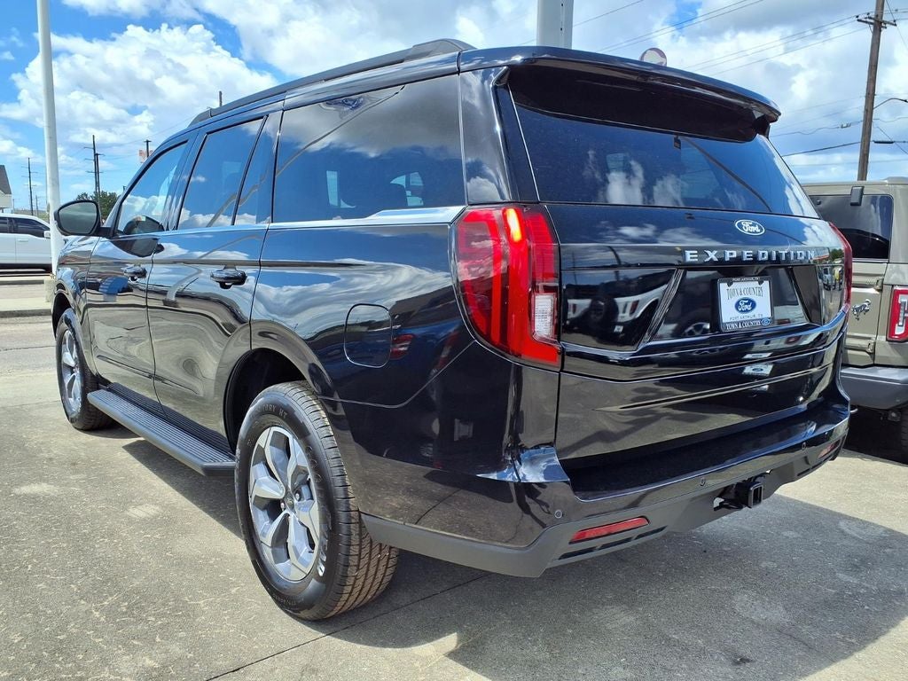 2027 Ford Expedition Active