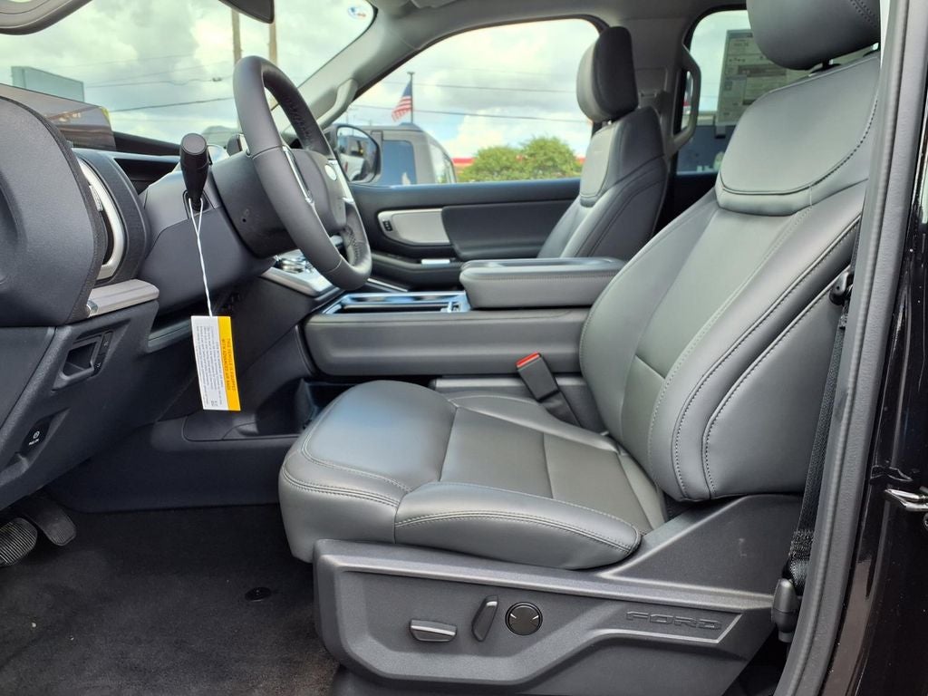 2027 Ford Expedition Active