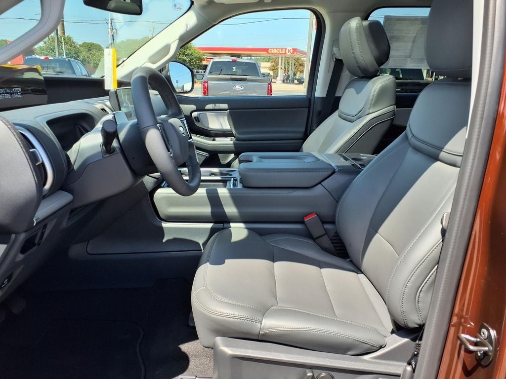 2027 Ford Expedition Active