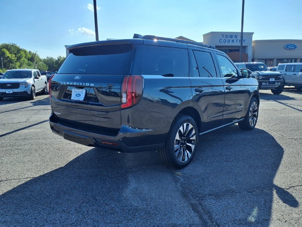 2027 Ford Expedition Platinum