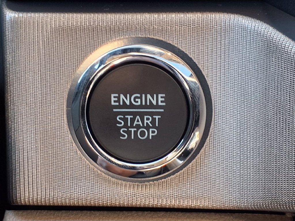 2027 Ford F-250SD Platinum
