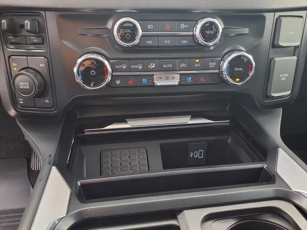 2025 Ford F-250SD Platinum