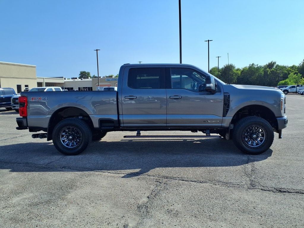 2025 Ford F-250SD Platinum