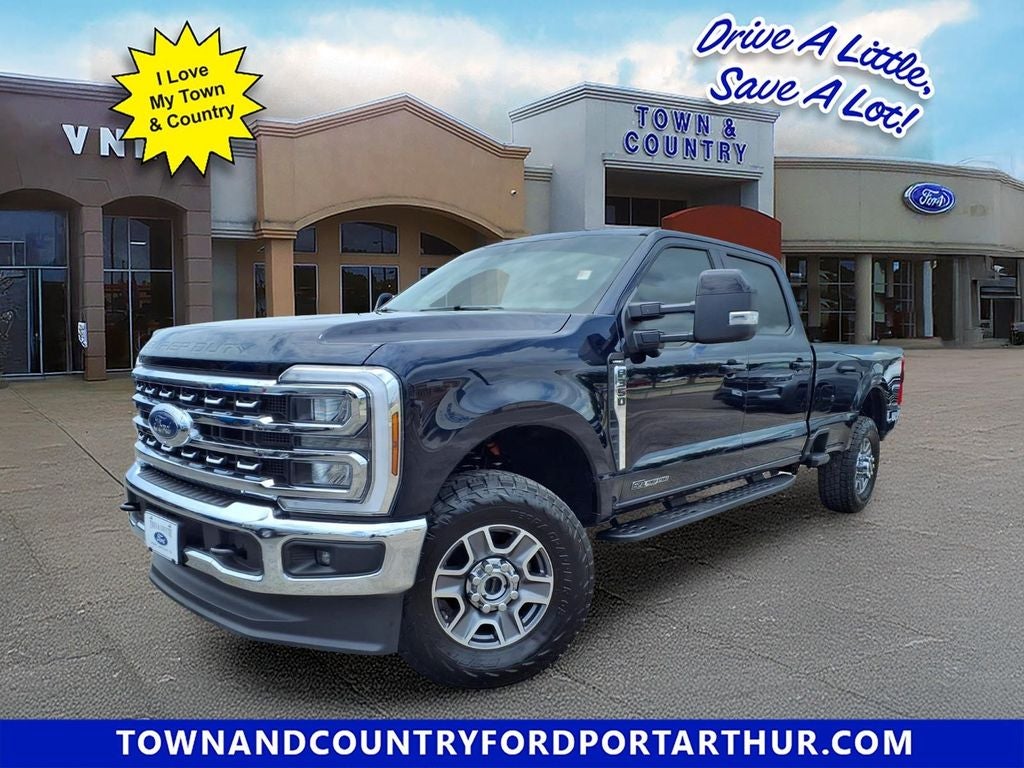 2025 Ford F-350SD Lariat