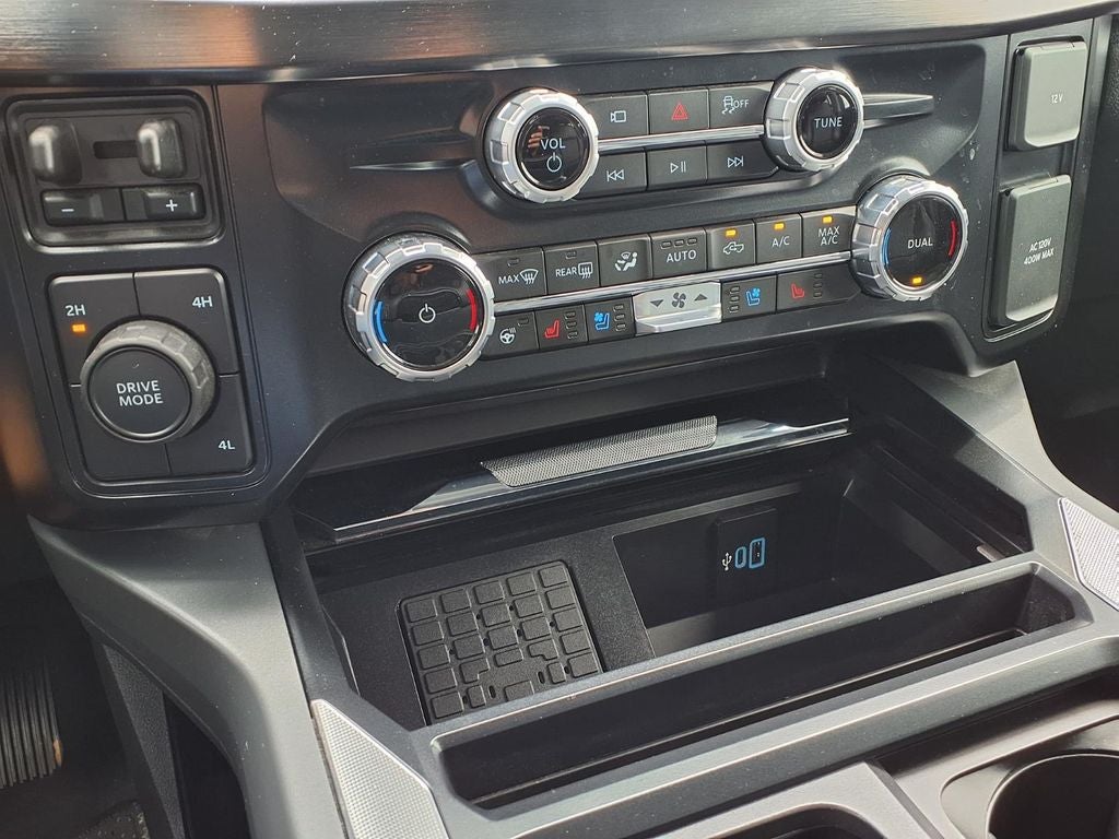 2025 Ford F-350SD Lariat