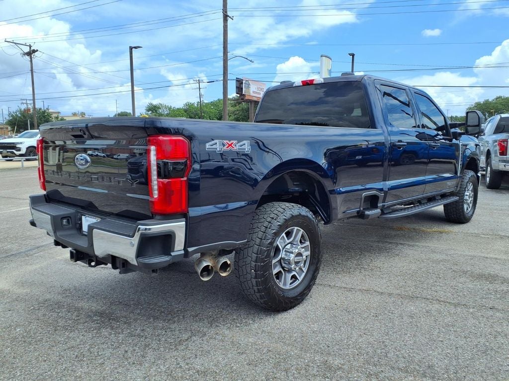 2025 Ford F-350SD Lariat