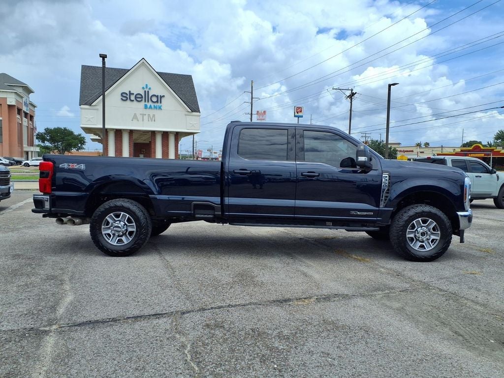 2025 Ford F-350SD Lariat