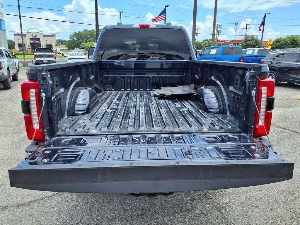 2025 Ford F-350SD Lariat