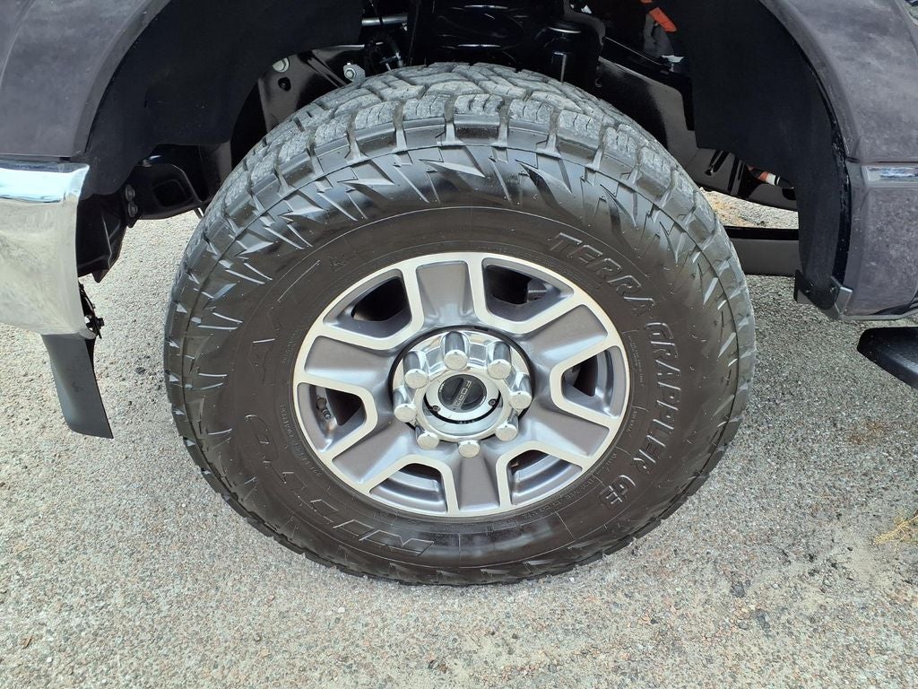2025 Ford F-350SD Lariat