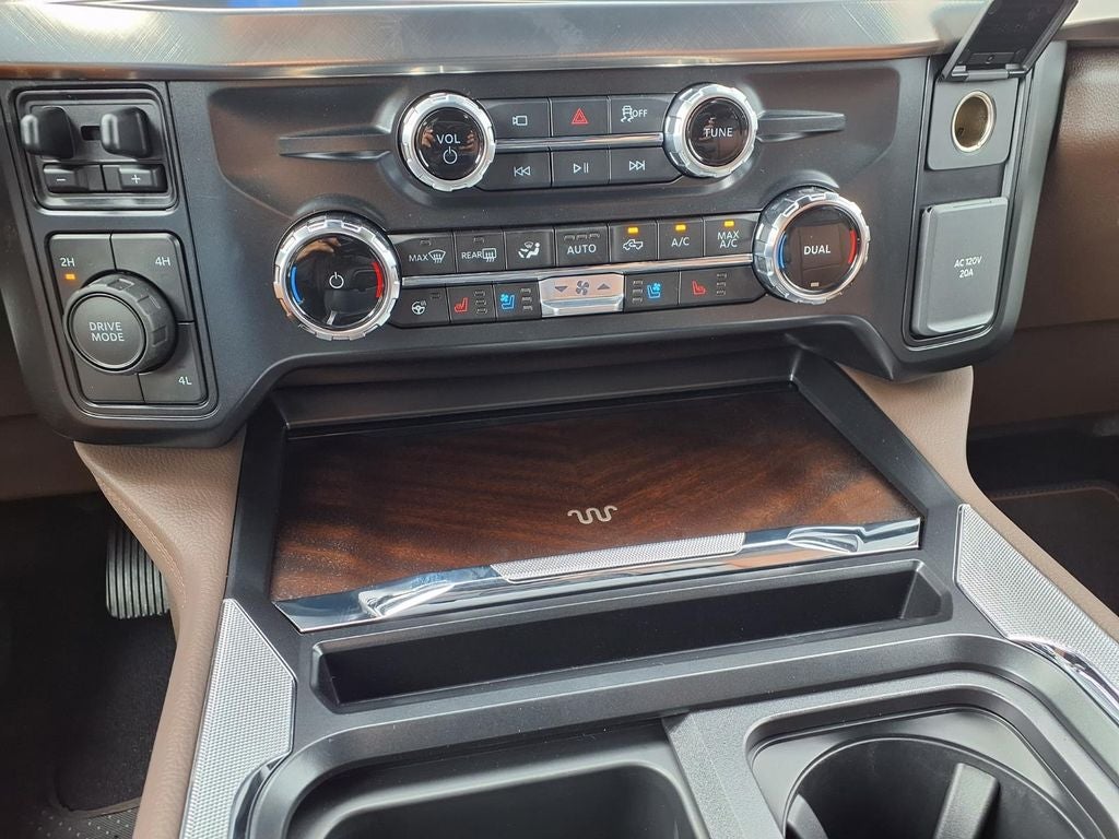 2026 Ford F-350SD King Ranch DRW