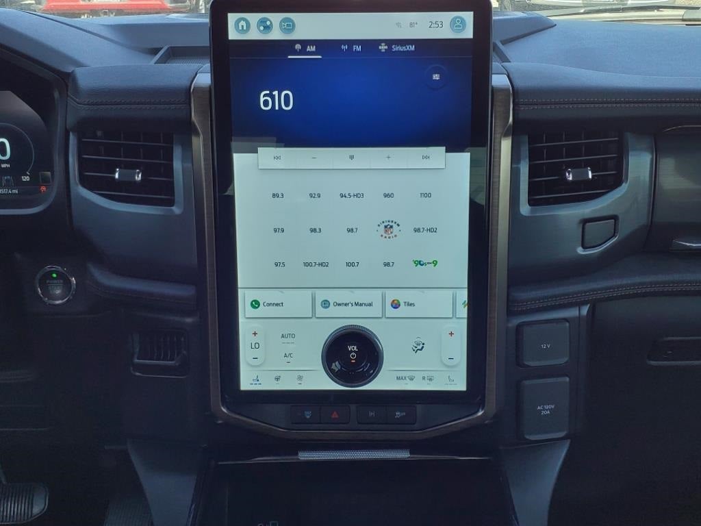 2022 Ford F-150 Lightning Lariat