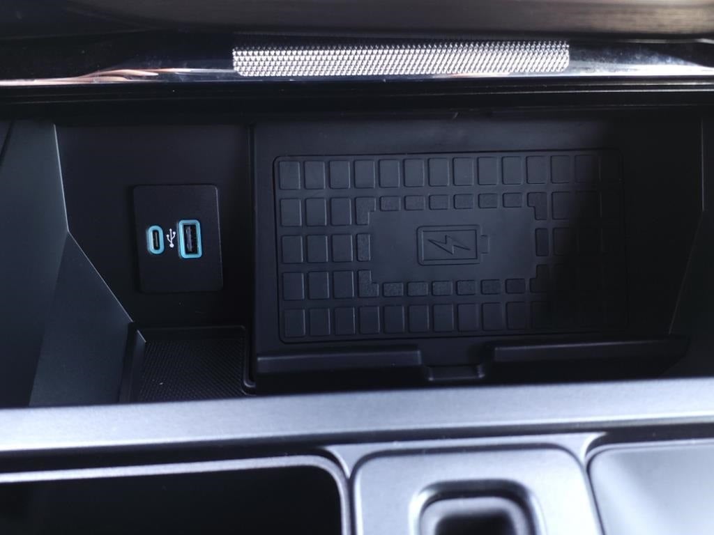 2022 Ford F-150 Lightning Lariat