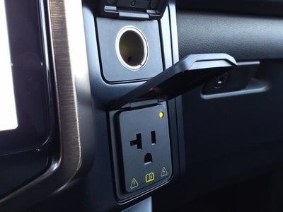 2022 Ford F-150 Lightning Lariat