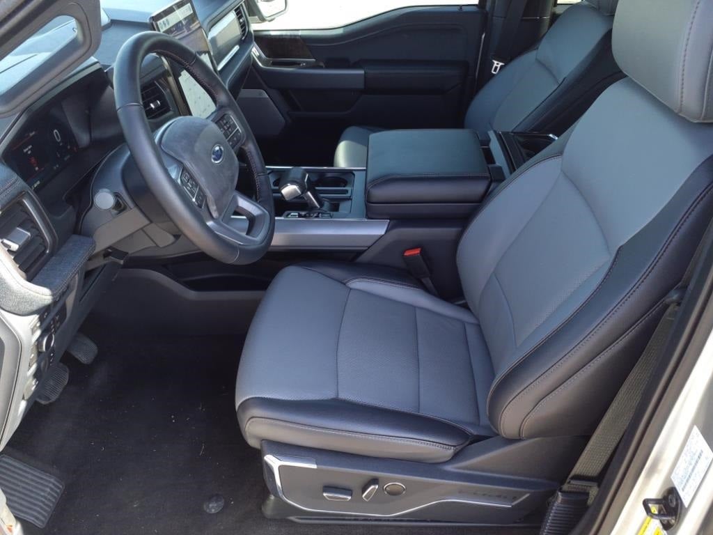 2022 Ford F-150 Lightning Lariat