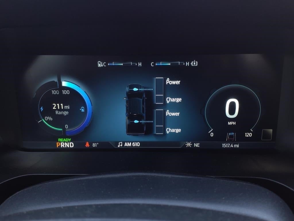 2022 Ford F-150 Lightning Lariat