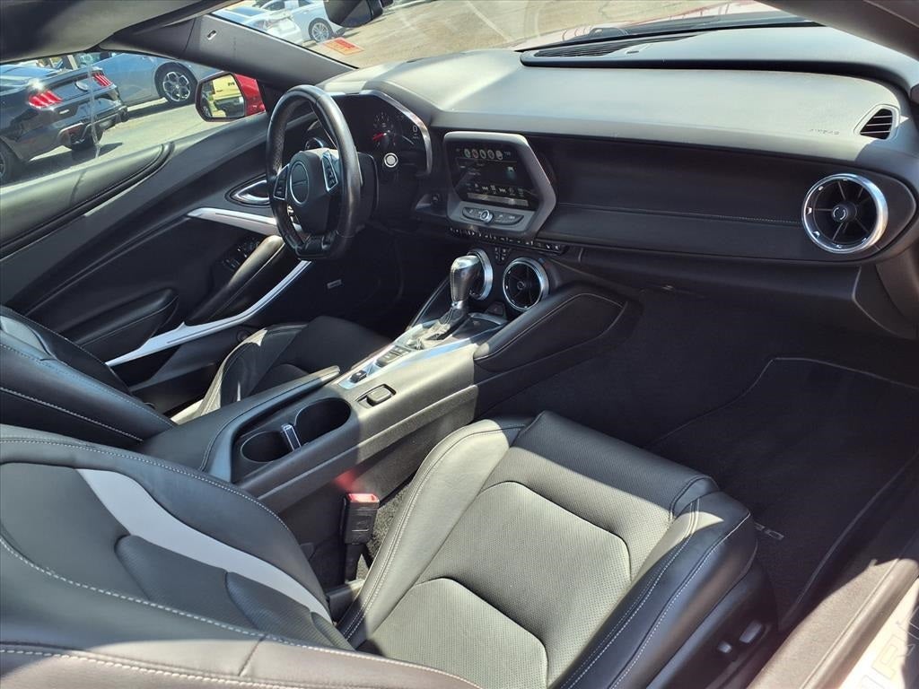 2018 Chevrolet Camaro 2LT 2LT