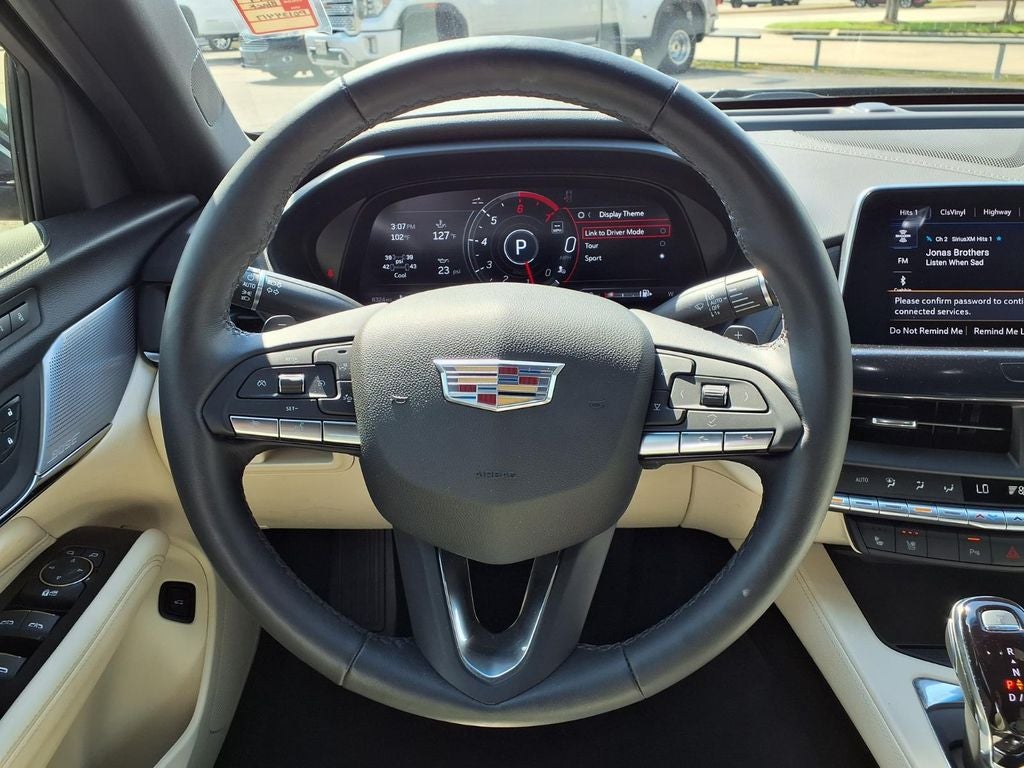 2023 Cadillac CT4 Premium Luxury