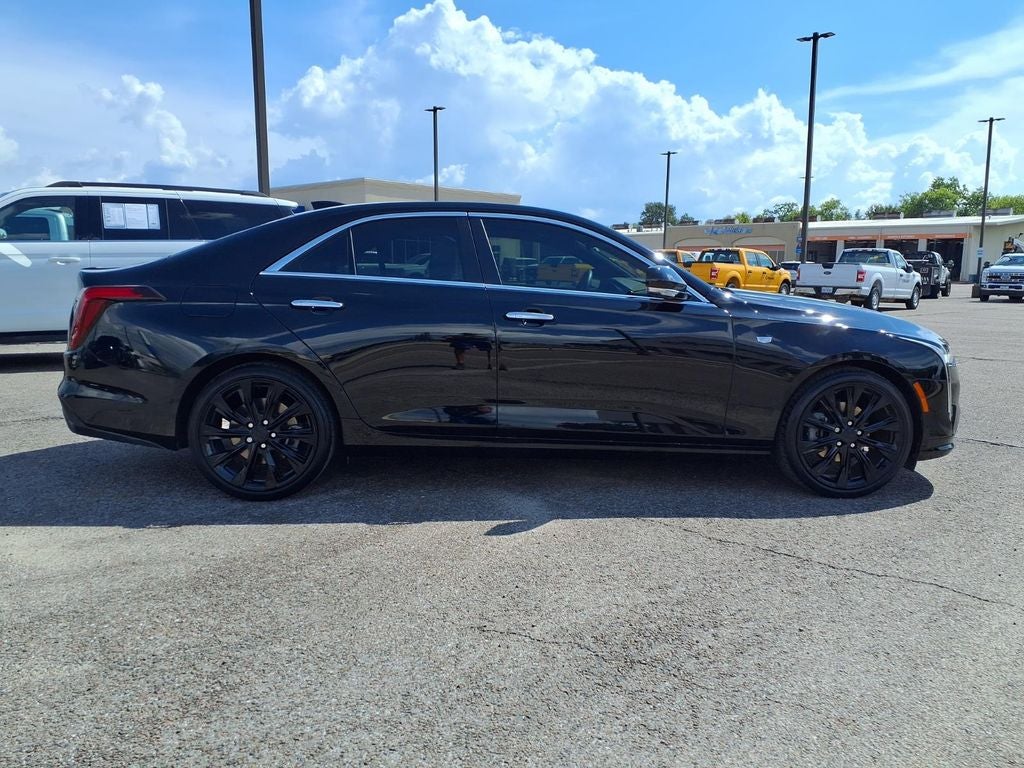 2023 Cadillac CT4 Premium Luxury