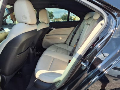 2023 Cadillac CT4 Premium Luxury