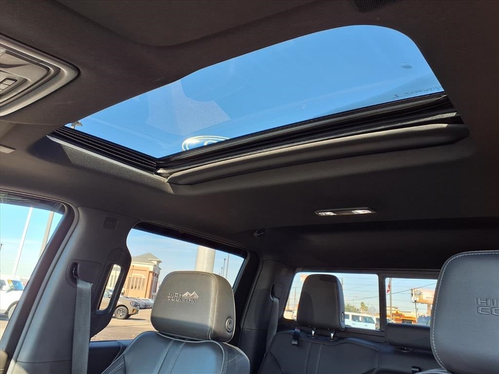 2022 Chevrolet Silverado 1500 LTD High Country