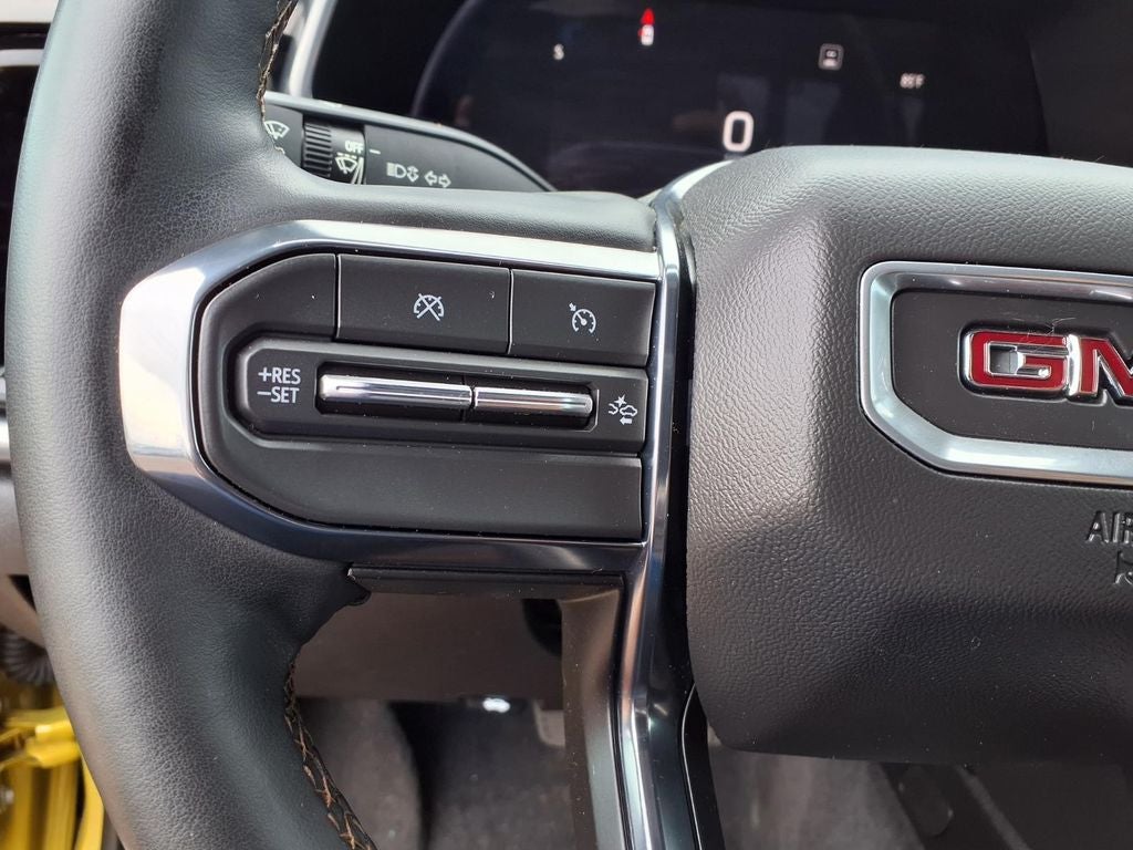 2023 GMC Canyon AT4