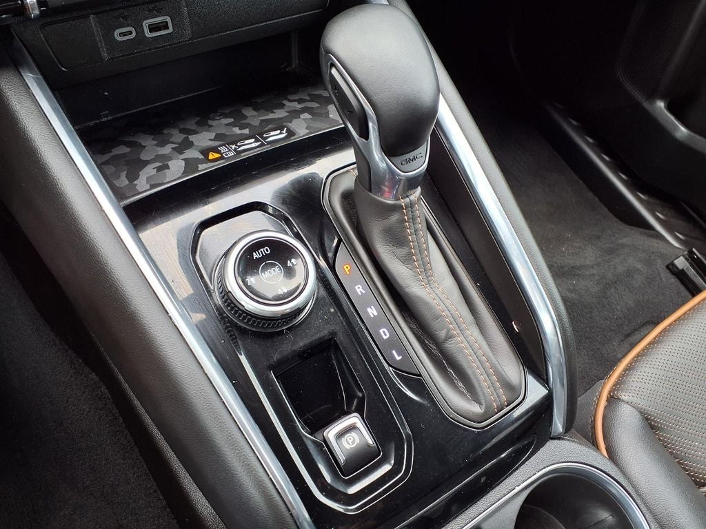 2023 GMC Canyon AT4