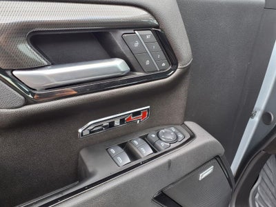2025 GMC Sierra 1500 AT4