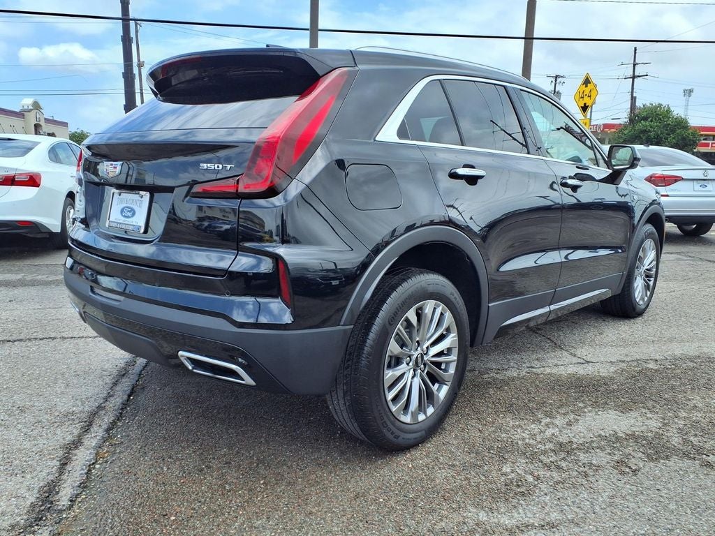 2024 Cadillac XT4 Premium Luxury