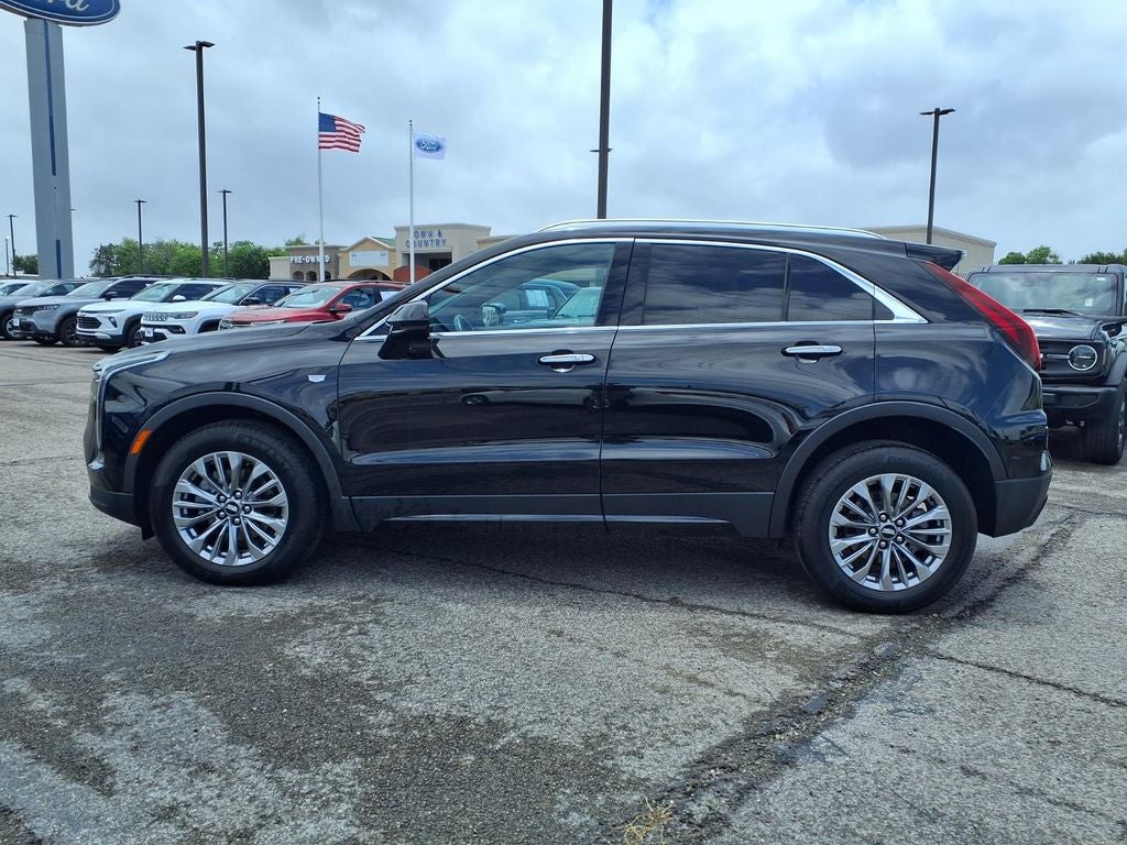 2024 Cadillac XT4 Premium Luxury