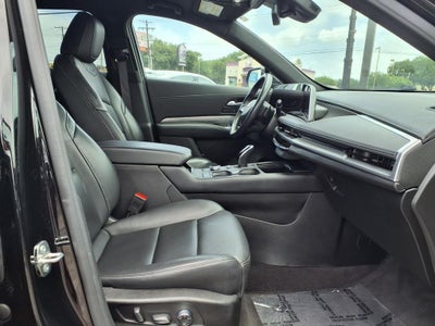 2024 Cadillac XT4 Premium Luxury